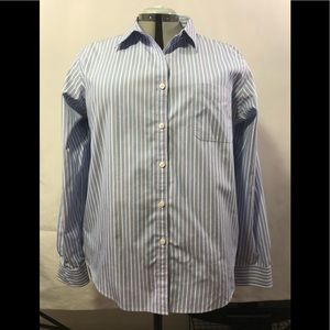 LL Bean Oxford wrinkle resistant LS. Size XL